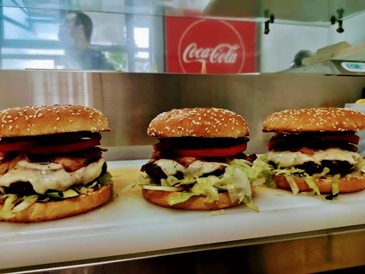Ovi's Burger