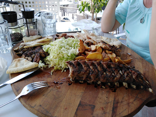 Tanța și Costel