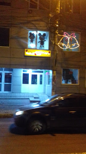 Pizza "La Colț"